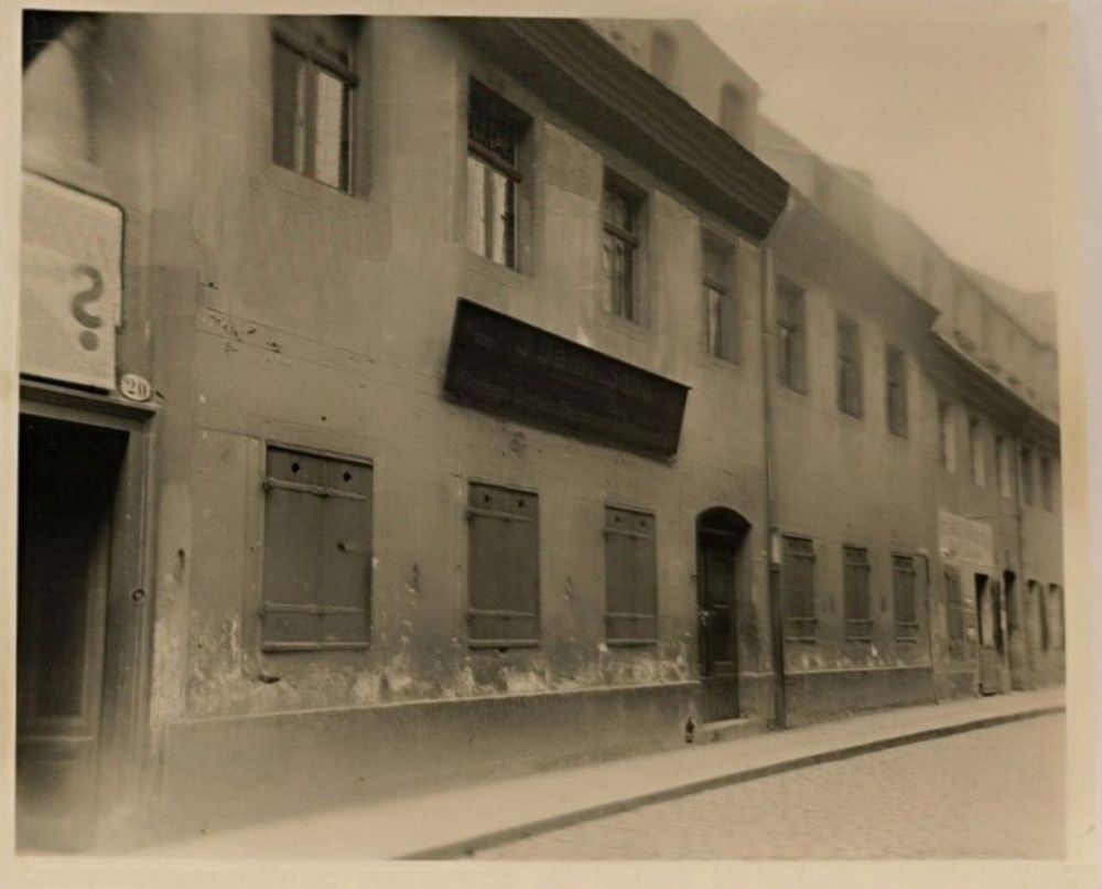 Josephinenstraße 18