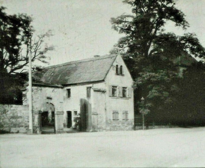 Altdobritz 1 (Dorfplatz 1)
