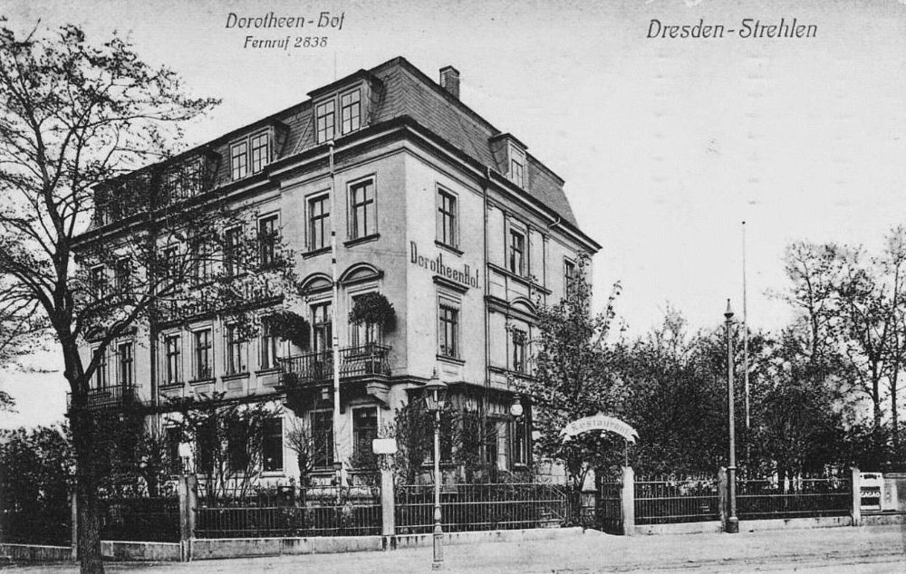 Dorotheenstraße 2 / Dohnaer Straße