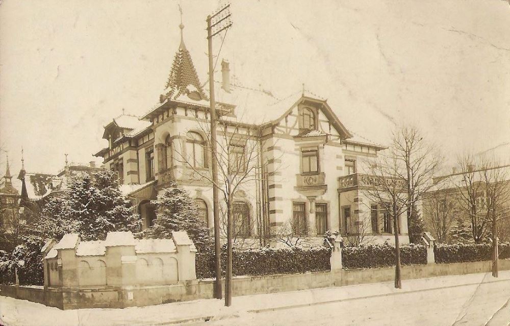 Franz-Liszt-Straße 7