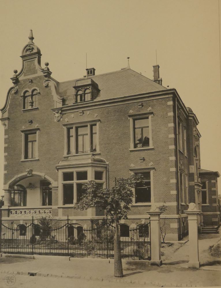 Mozartstraße 6