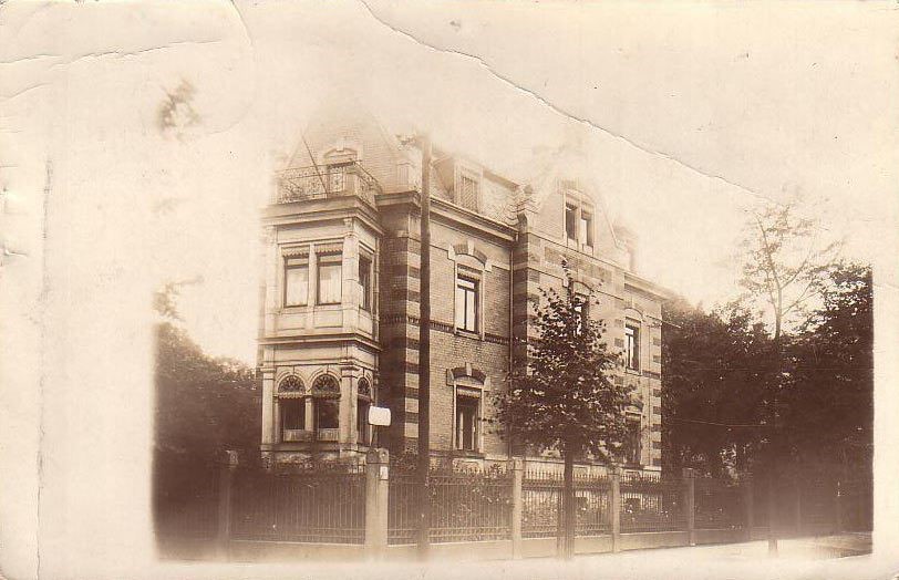 Oskarstraße 10 / Julius-Otto-Straße