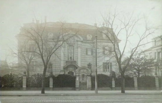 Lennéplatz 9b (Parkstraße 9b)