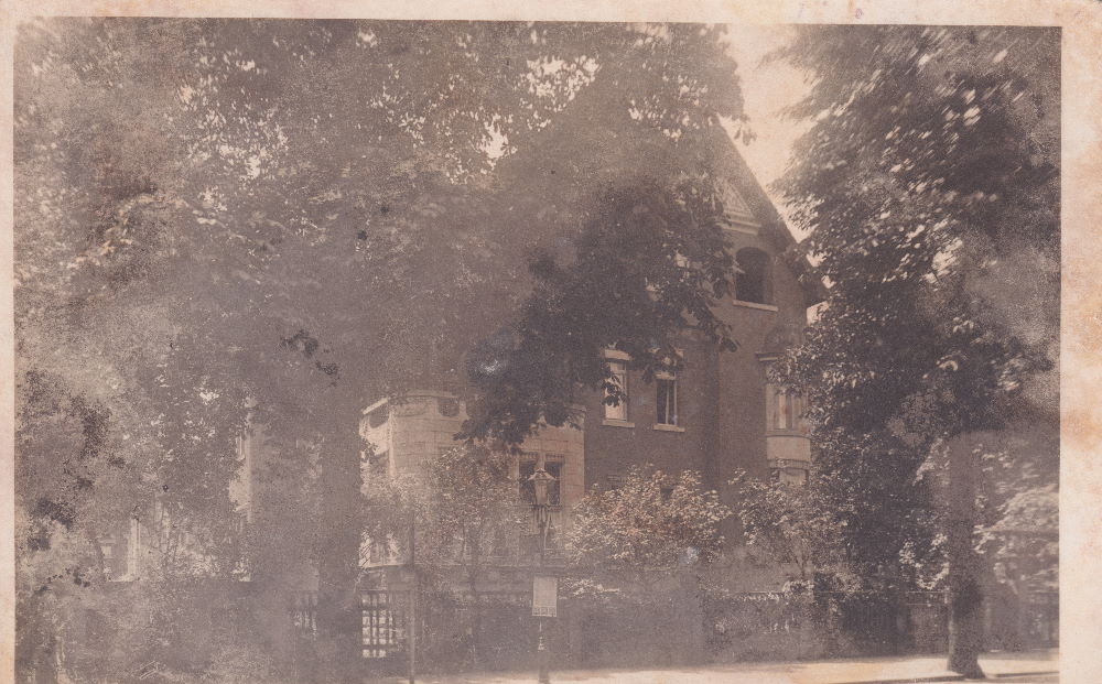 August-Bebel-Straße 48