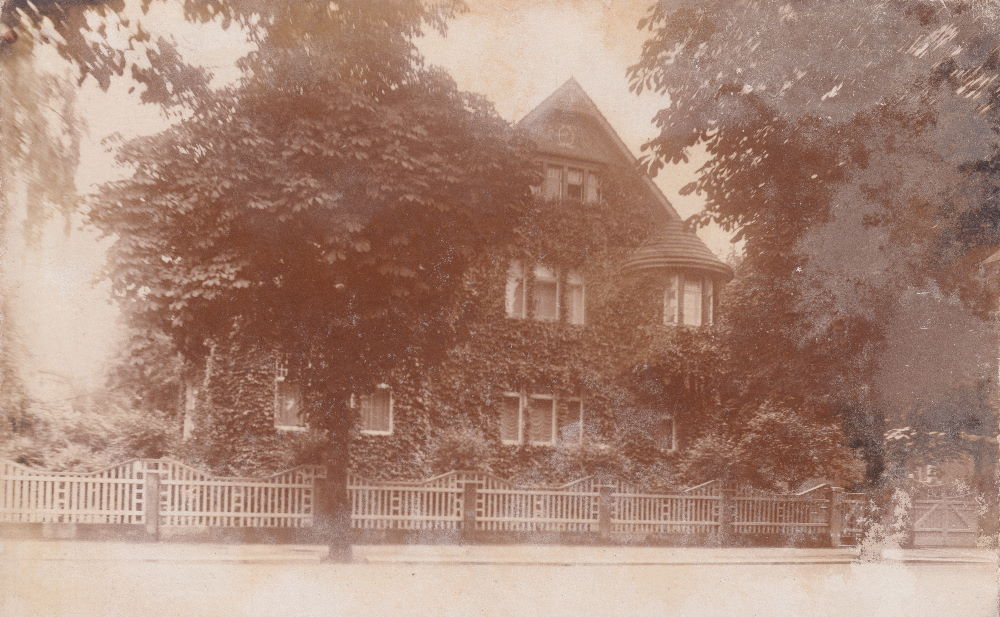 August-Bebel-Straße 50
