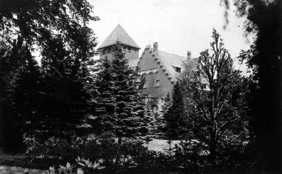 Tiergartenstraße 40 / Oskarstraße