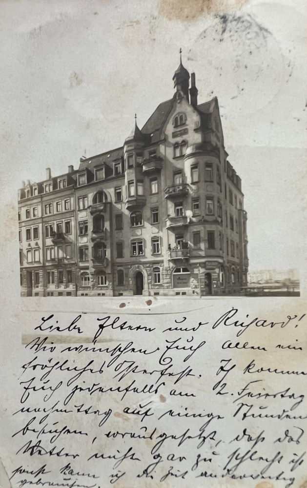 Bertolt-Brecht-Allee 37