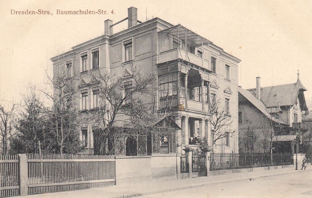 Brucknerstraße 34 (-1937 Baumschulenstraße 4)