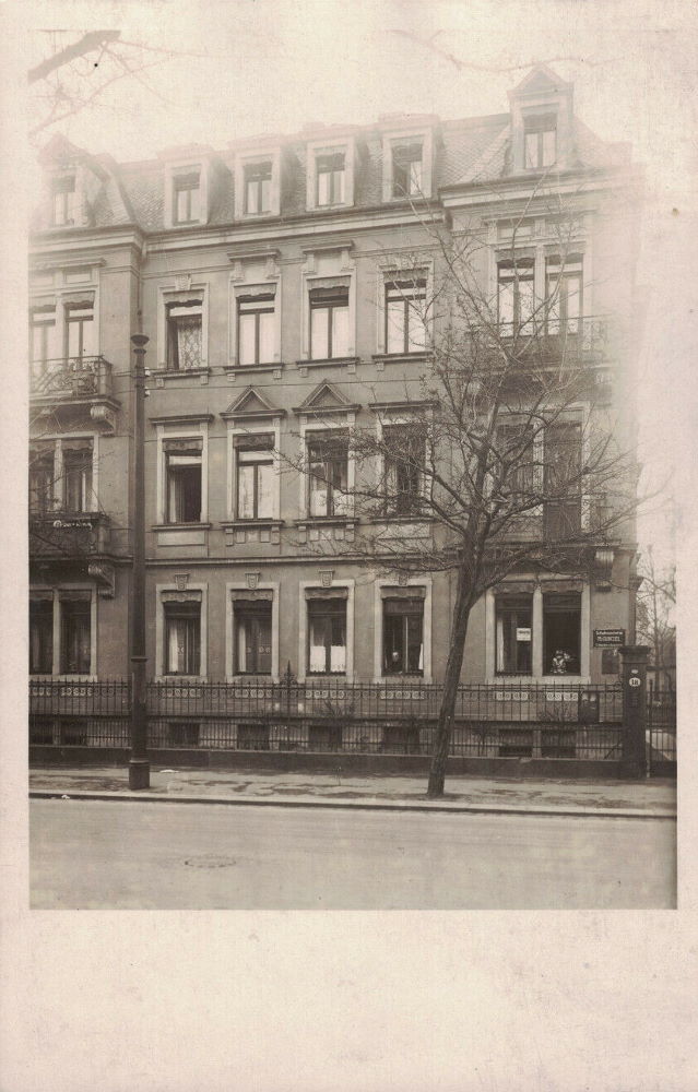 Dornblüthstraße 18