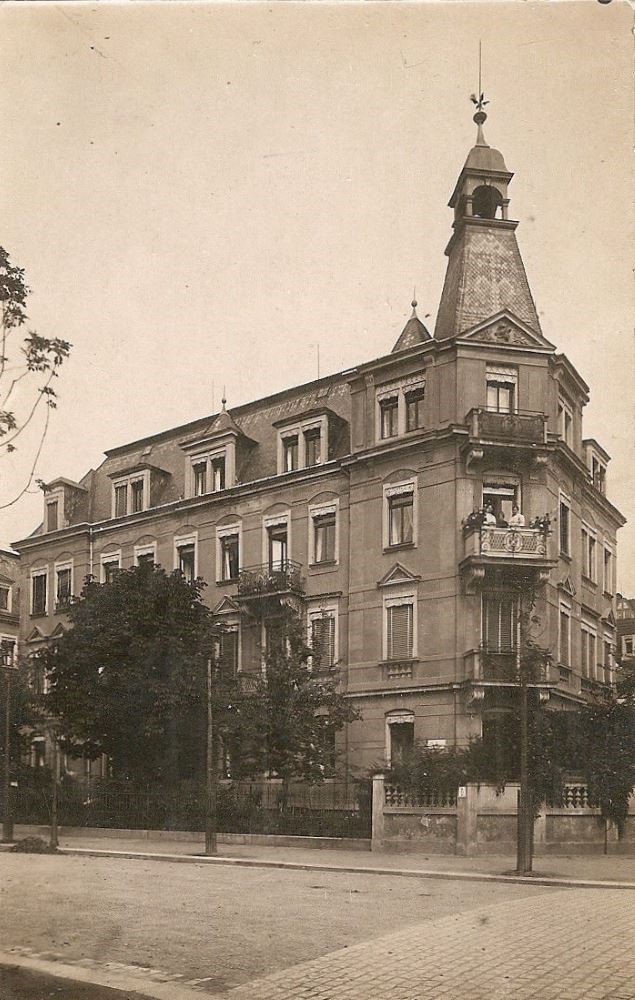 Glasewaldtstraße 16 / Eisenacher Straße