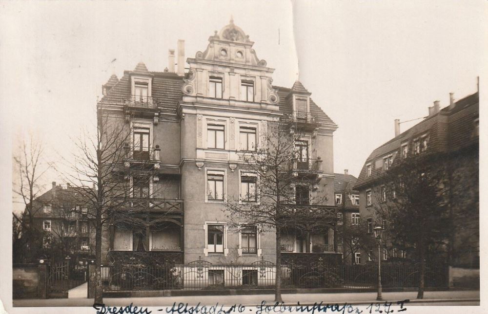 Holbeinstraße 127