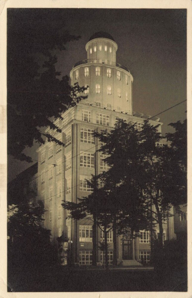 Junghansstraße 1