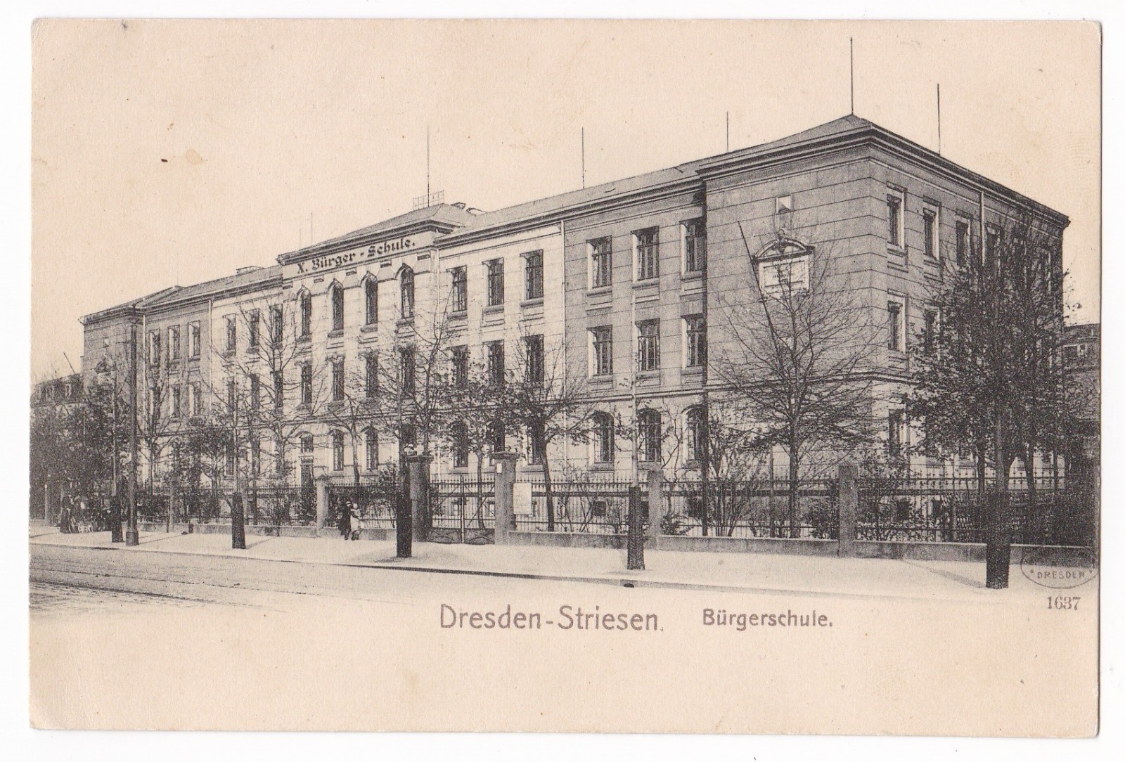 Rosa-Menzer-Straße 24 (-1946 Markgraf-Heinrich-Straße 24)