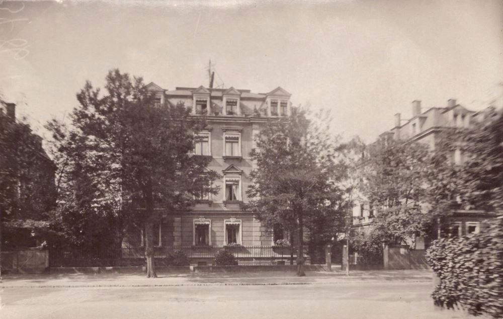 Niederwaldstraße 16