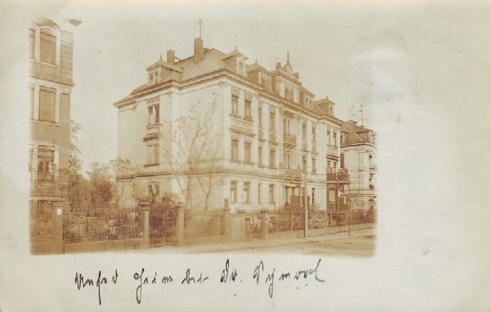 An der Falkenbrücke 4