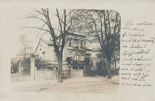 Bergstraße 32