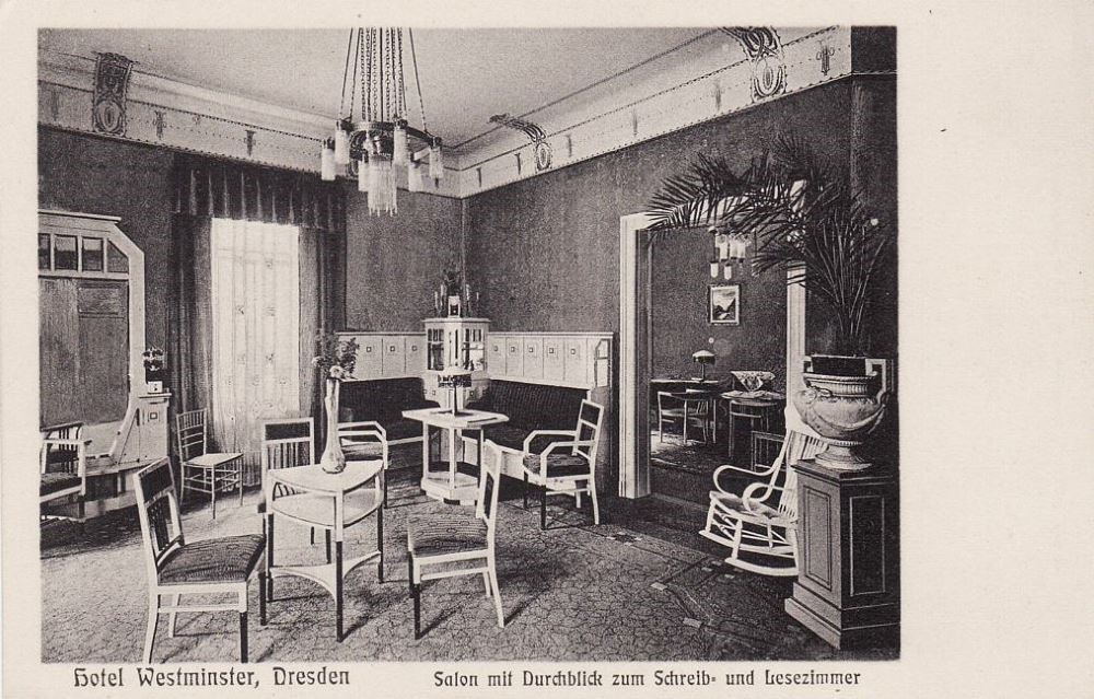 Bernhardstraße 1