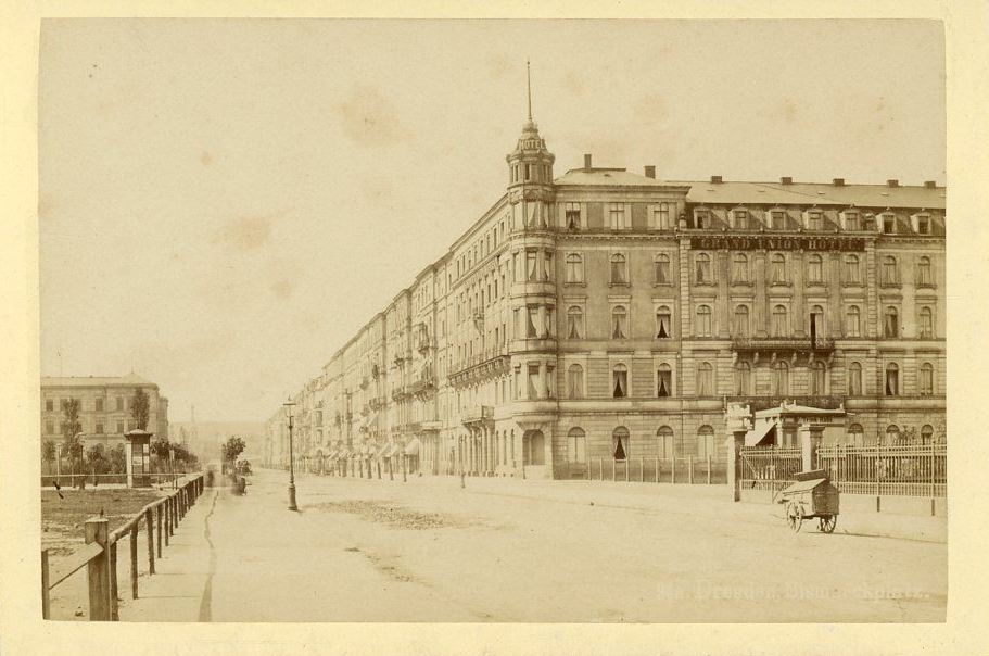 Bismarckplatz 2