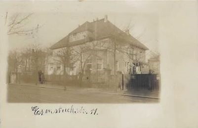 Eisenstuckstraße 9,11
