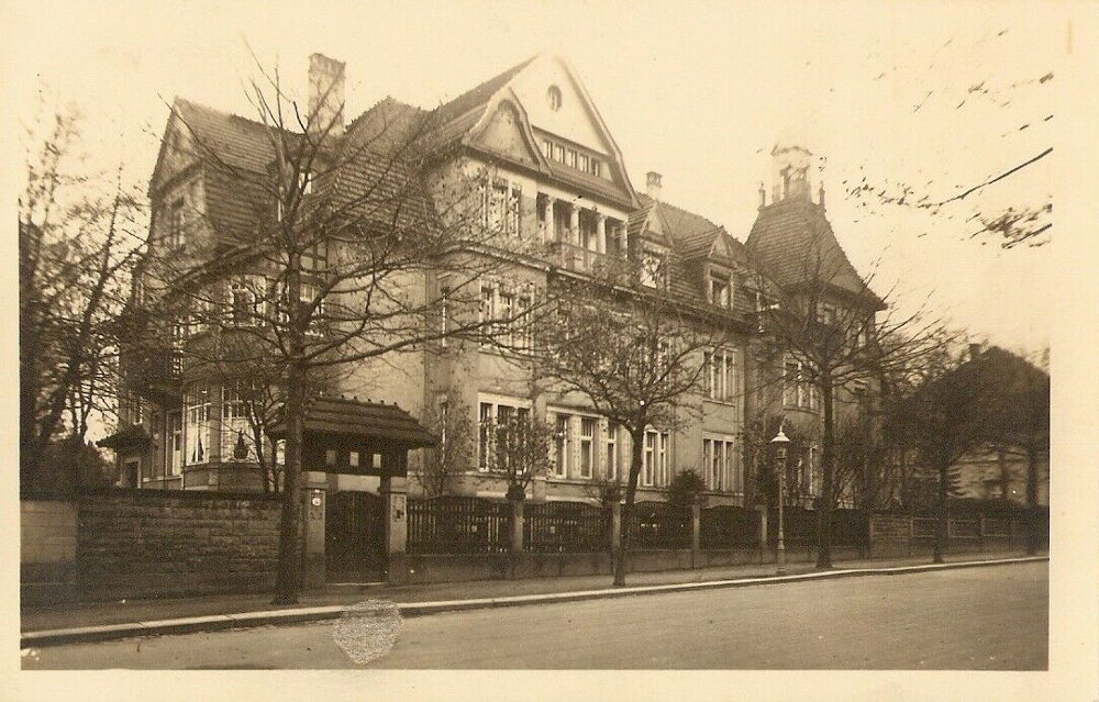 Eisenstuckstraße 33