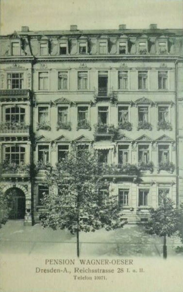 Fritz-Löffler-Straße 28
