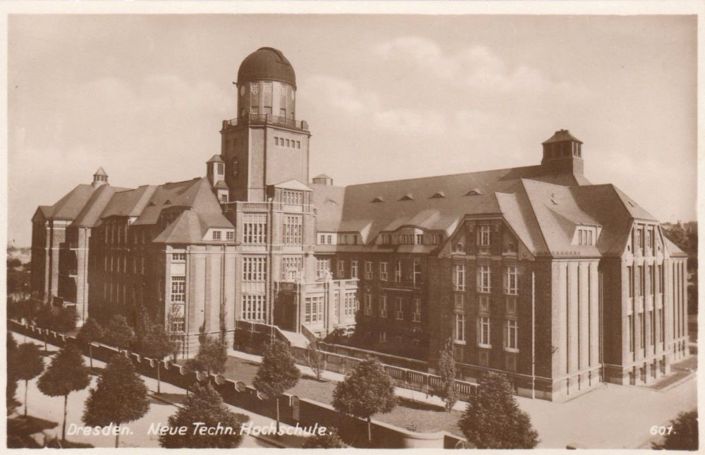 George-Bähr-Straße 1