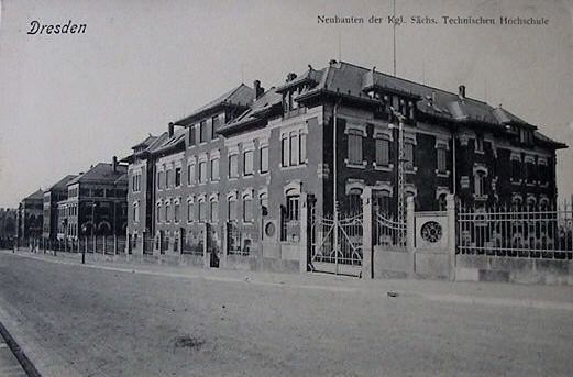Helmholtzstraße 9