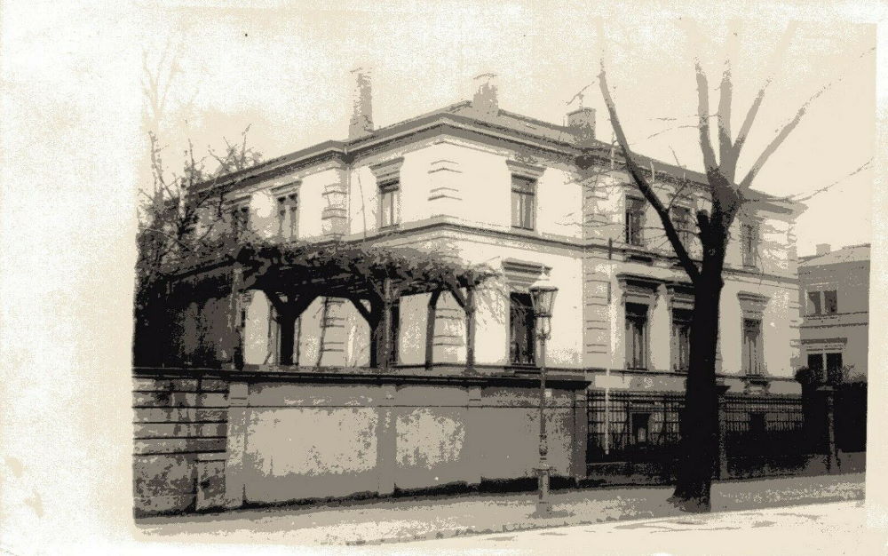 Hohe Straße 12