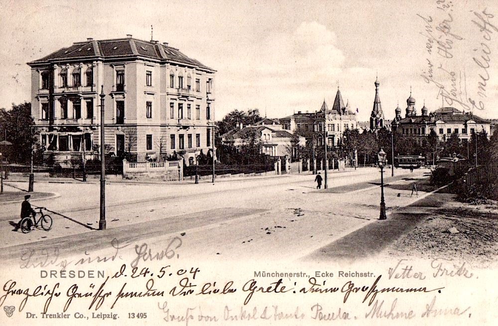 Münchner Straße 2 / Eisenstuckstraße