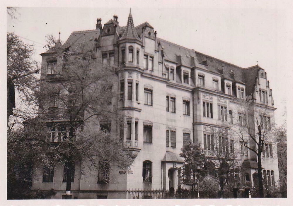 Münchner Straße 8