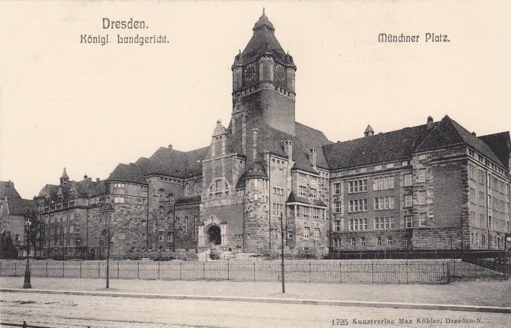 Münchner Platz 3