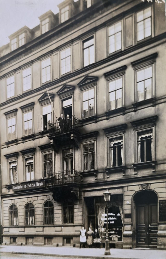 Schnorrstraße 8