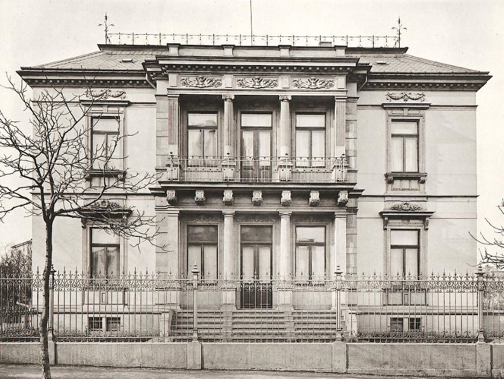 Wielandstraße 4