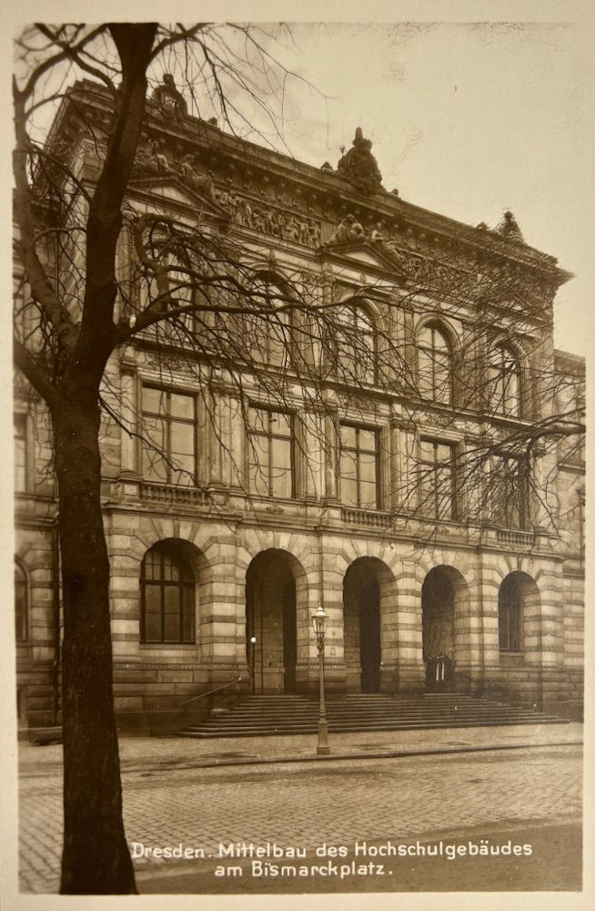 Bismarckplatz 18