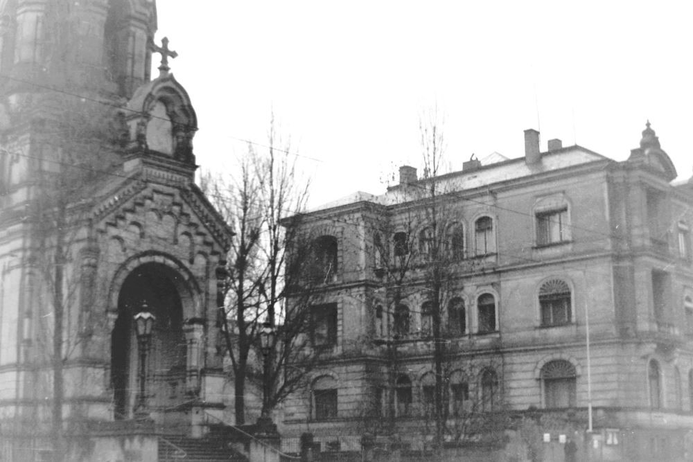 Fritz-Löffler-Straße 21