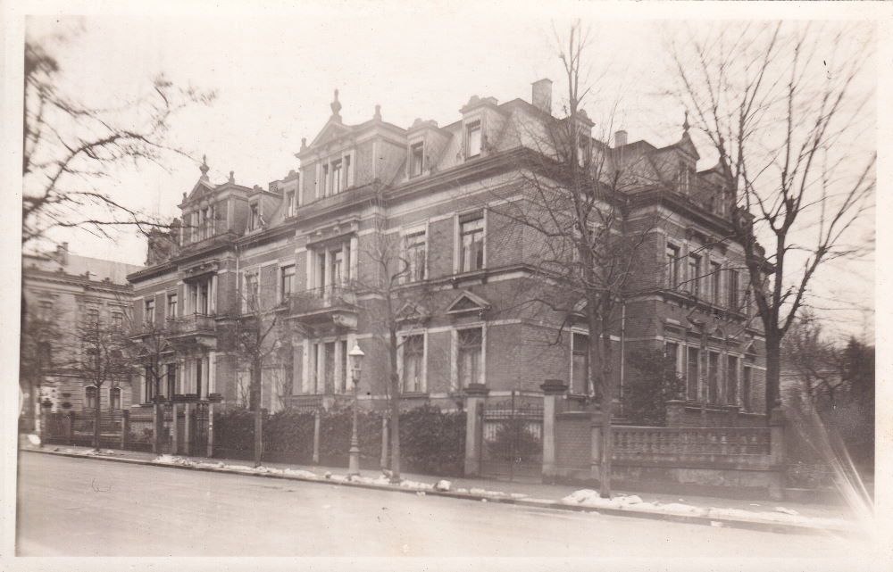 Lukasstraße 2