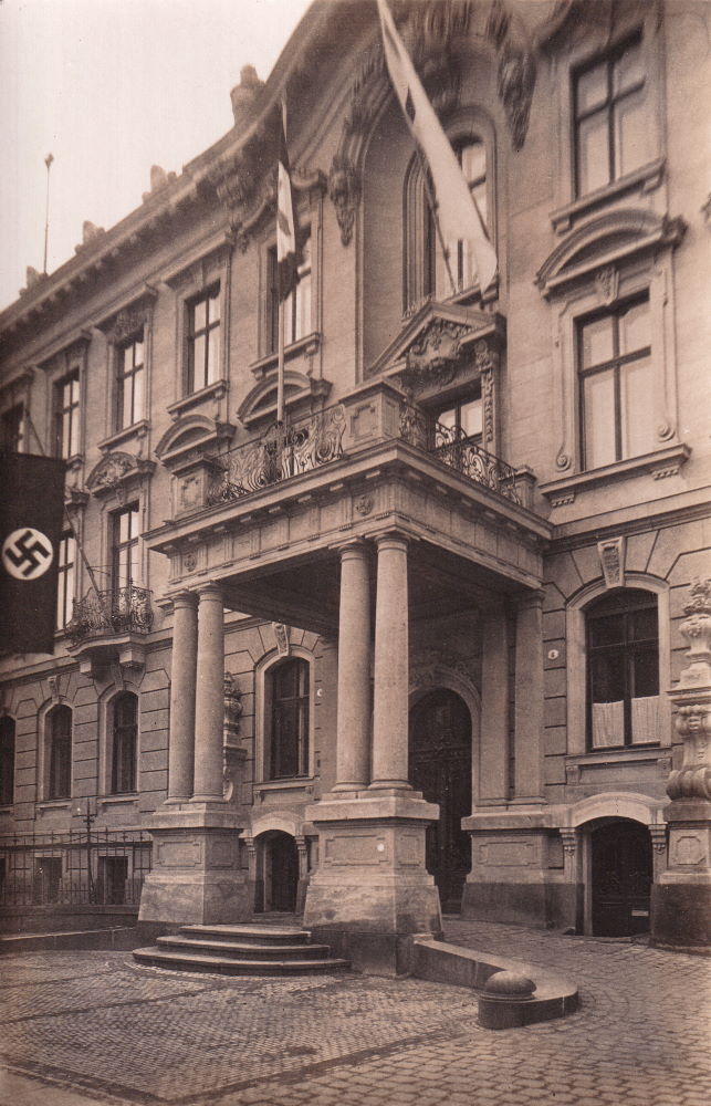 Lukasstraße 6
