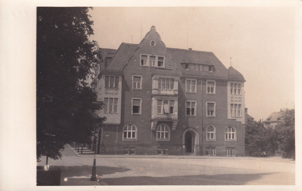 Lukasplatz 2