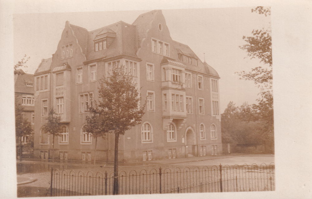 Lukasplatz 2