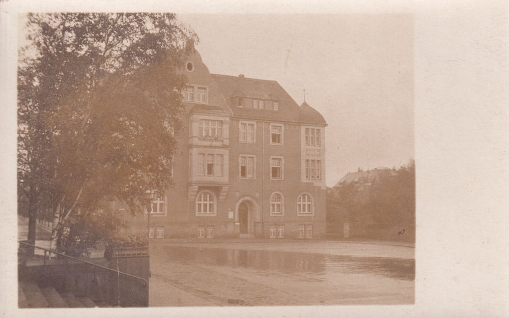 Lukasplatz 2