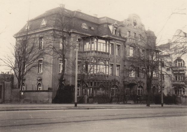 Schnorrstraße 94