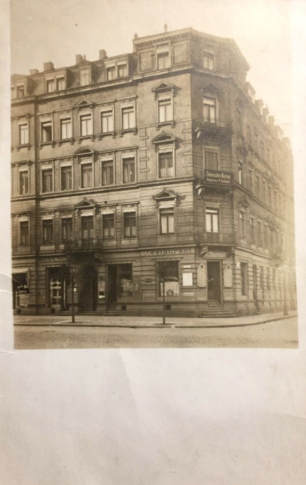Uhlandstraße 2 / Ostbahnstraße