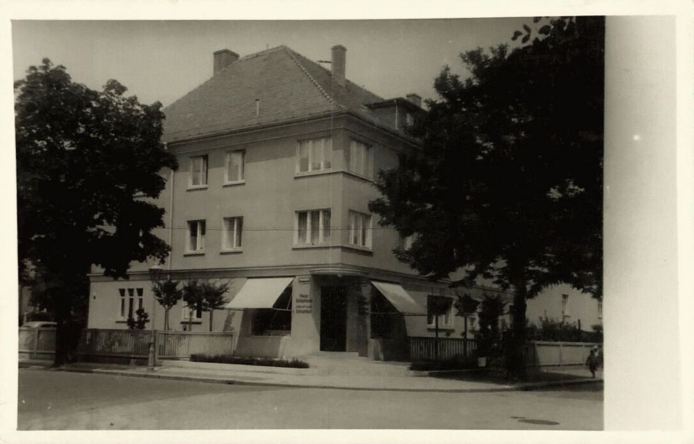 Theodorstraße 9