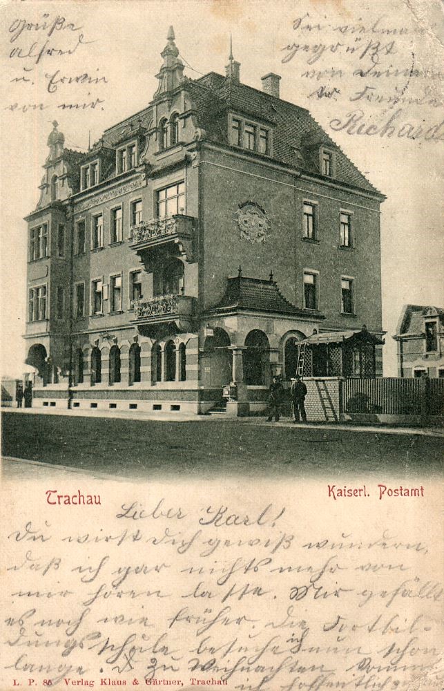 Bunsenstraße 4