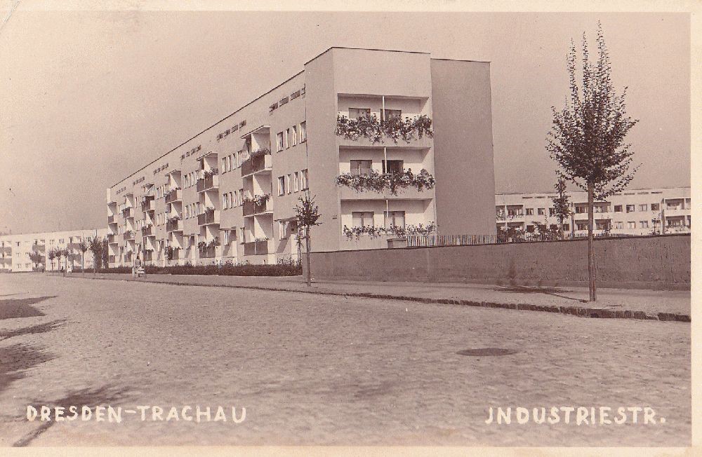 Industriestraße 42-52