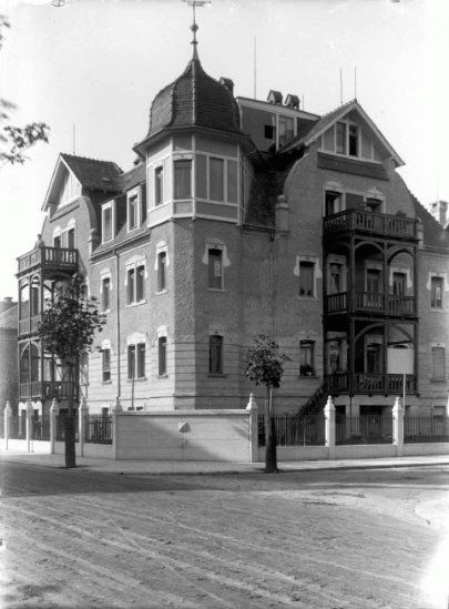Dorothea-Erxleben-Straße 5