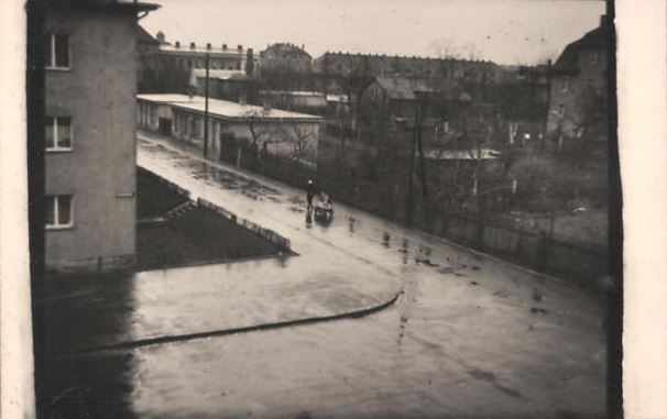 Richard-Rösch-Straße (Kirchhoffstraße)
