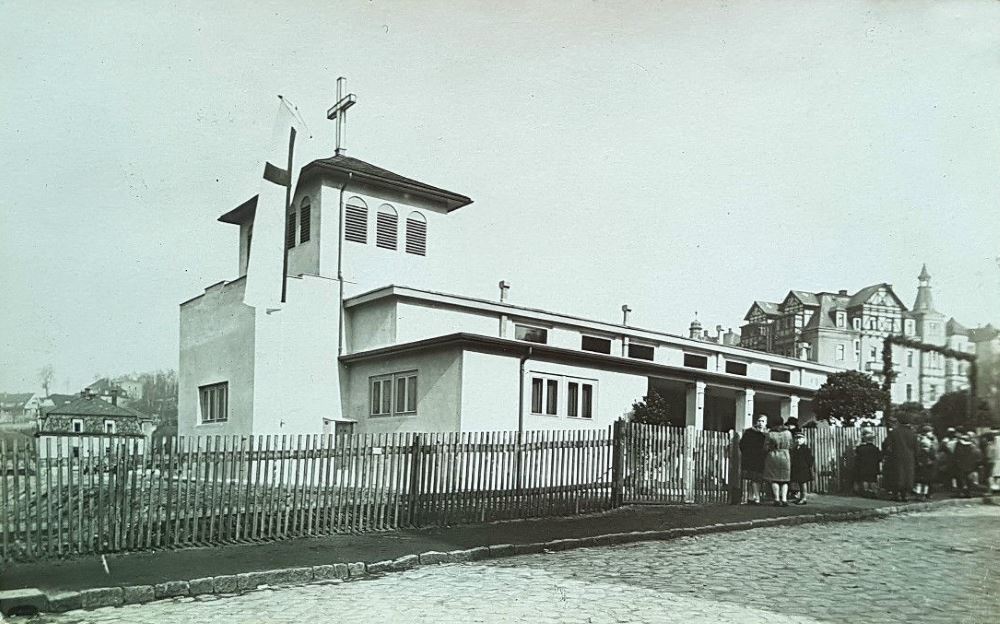 Albert-Hensel-Straße 3