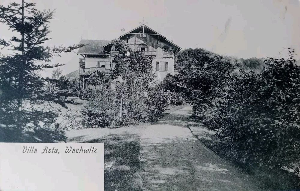 Am Steinberg 11