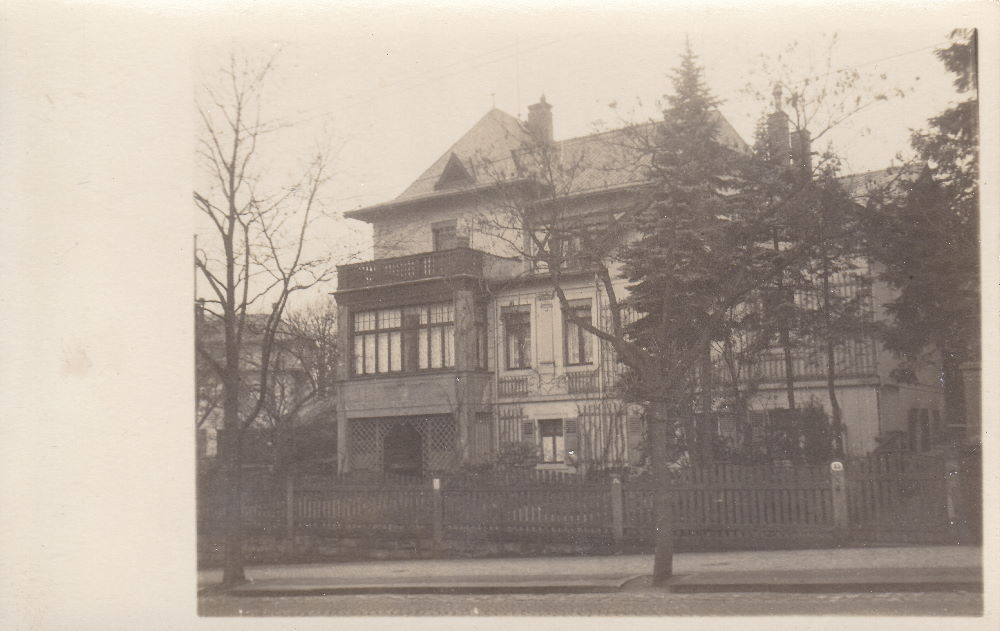 Bautzner Landstraße 35 (Bautzner Straße 18)